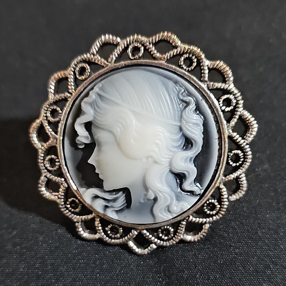 Vintage Large Black White Glass Cameo Adjustable Statement Ring 2” Goth Cocktail